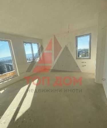 Тристаен апартамент в Варна, Изгрев - 98 кв.м за 1837 €/кв.м - Снимка #1