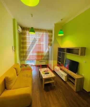 Дава се под наем Двустаен апартамент в Варна, Цветен квартал - 55 кв.м за 458.49 € - Снимка #1