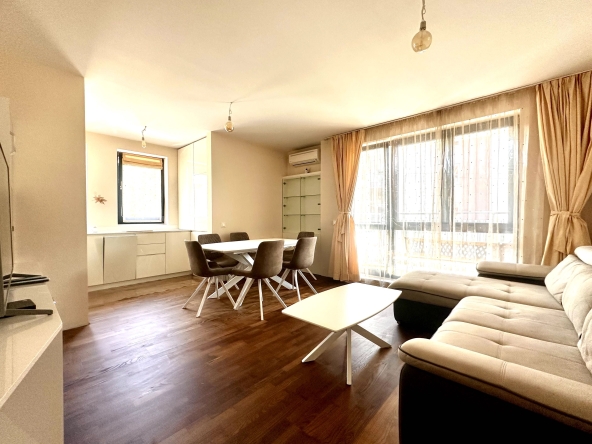 Тристаен апартамент в Варна, Виница - 91 кв.м за 1014 €/кв.м - Снимка #1
