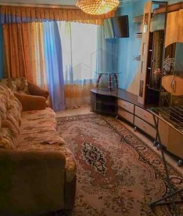 Дава се под наем Двустаен апартамент в Пловдив, Остромила - 65 кв.м за 270.3 € - Снимка #1