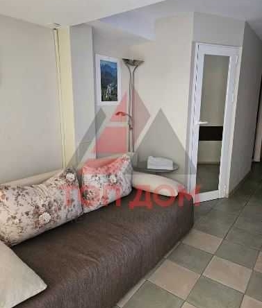 Дава се под наем Ателие в Варна, ЖП Гара - 40 кв.м за 382.5 € - Снимка #1