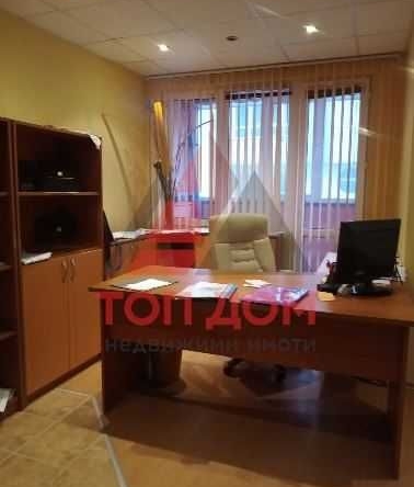 Дава се под наем Офис в Варна, Лятно кино Тракия - 65 кв.м за 510 € - Снимка #1