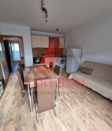 Дава се под наем Двустаен апартамент в Варна, Колхозен пазар - 52 кв.м за 561 € - Снимка #1