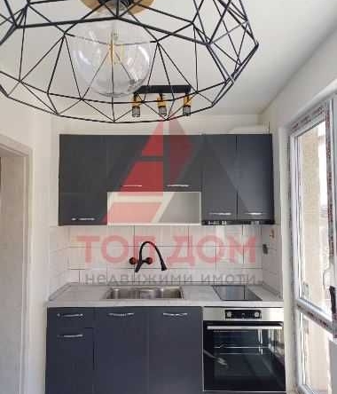 Дава се под наем Тристаен апартамент в Варна, Погреби - 72 кв.м за 408 € - Снимка #1