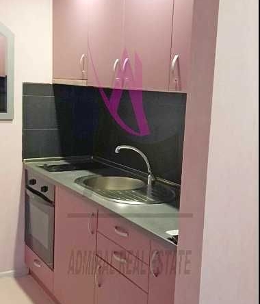 Дава се под наем Едностаен апартамент в Варна, Аспарухово - 20 кв.м за 199.41 € - Снимка #1