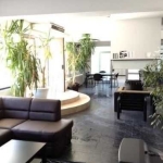 Тристаен апартамент в София, Света Троица - 100 кв.м за 1430 €/кв.м - Снимка #1