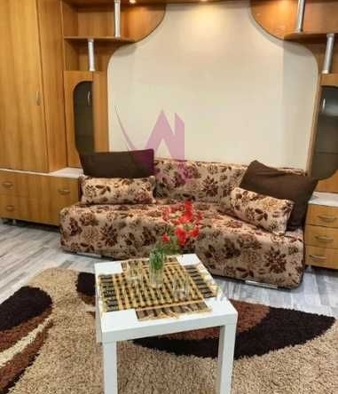 Дава се под наем Едностаен апартамент в Варна, Генералите - 30 кв.м за 300 € - Снимка #1