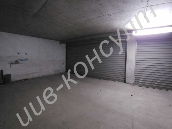 Гараж / Паркомясто в Велико Търново, Бузлуджа - 26 кв.м за 1020 €/кв.м - Снимка #1