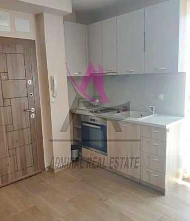 Дава се под наем Двустаен апартамент в Варна, Колхозен пазар - 40 кв.м за 300 € - Снимка #1