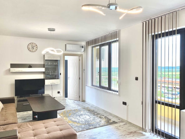 Дава се под наем Тристаен апартамент в Стара Загора, Железник - изток - 76 кв.м за 423.3 € - Снимка #1