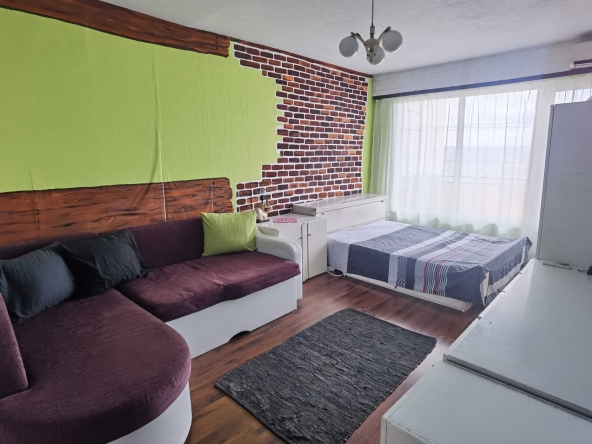 Двустаен апартамент в Разград, Орел - 58 кв.м за 1055 €/кв.м - Снимка #1