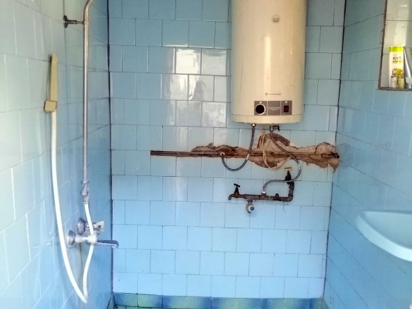 Къща в с. Говедаре, Област Пазарджик - 140 кв.м за 315 €/кв.м - Снимка #1