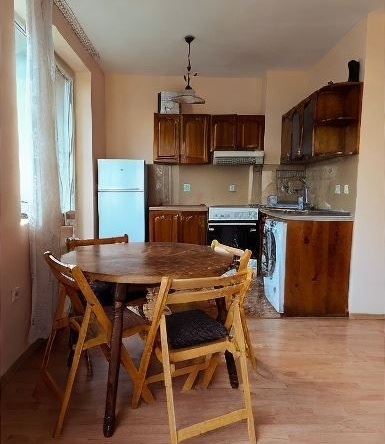 Дава се под наем Двустаен апартамент в София, Младост 1А - 70 кв.м за 547.23 € - Снимка #1