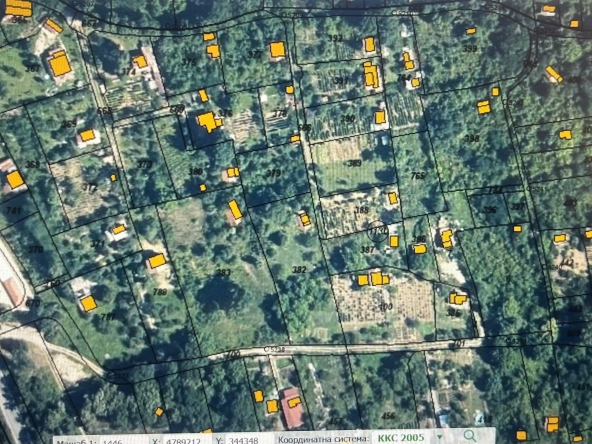 Парцел в Враца, Студентски град - 1976 кв.м за 8 €/кв.м - Снимка #1