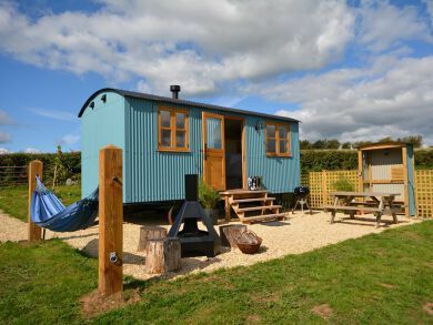 Къща в Бургас, Промишлена зона - Юг - 15 кв.м за 850 €/кв.м - Снимка #1