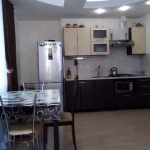 Дава се под наем Двустаен апартамент в Пловдив, Кършияка - 62 кв.м за 306 € - Снимка #1