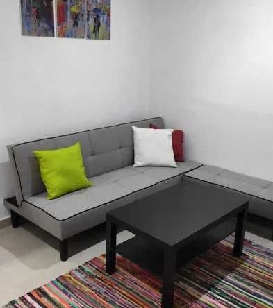 Дава се под наем Едностаен апартамент в София, м-т Гърдова глава - 40 кв.м за 178.5 € - Снимка #1