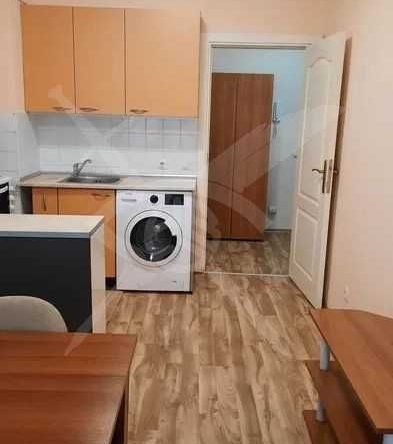 Дава се под наем Двустаен апартамент в Варна, Аспарухово - 45 кв.м за 350 € - Снимка #1