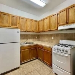 Дава се под наем Двустаен апартамент в Бургас, Братя Миладинови - 50 кв.м за 357 € - Снимка #1