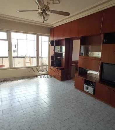 Тристаен апартамент в Пловдив, Кючук Париж - 67 кв.м за 1687 €/кв.м - Снимка #1