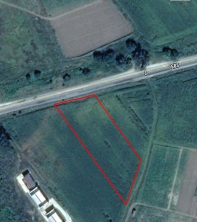 Парцел в Плевен, Идеален център - 6000 кв.м за 9 €/кв.м - Снимка #1