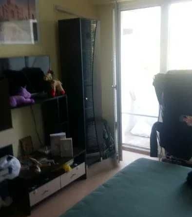 Дава се под наем Едностаен апартамент в Бургас, Изгрев - 46 кв.м за 102 € - Снимка #1