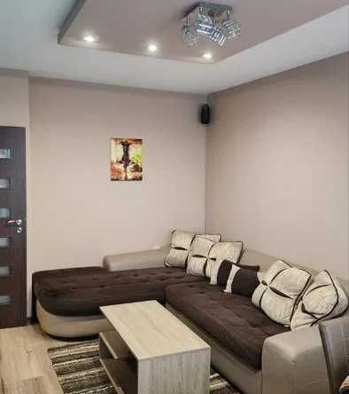 Тристаен апартамент в Пловдив, Христо Смирненски - 60 кв.м за 2534 €/кв.м - Снимка #1