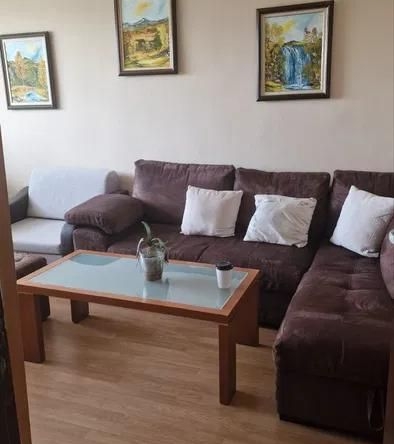 Дава се под наем Двустаен апартамент в София, Толстой - 57 кв.м за 550 € - Снимка #1