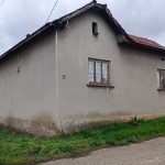 Къща в с. Ореховица, Област Плевен - 156 кв.м за 72 €/кв.м - Снимка #1