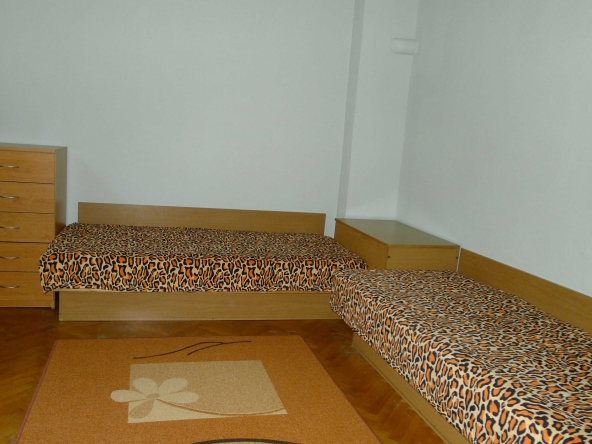 Четиристаен апартамент в София, Център - 100 кв.м за 2850 €/кв.м - Снимка #1