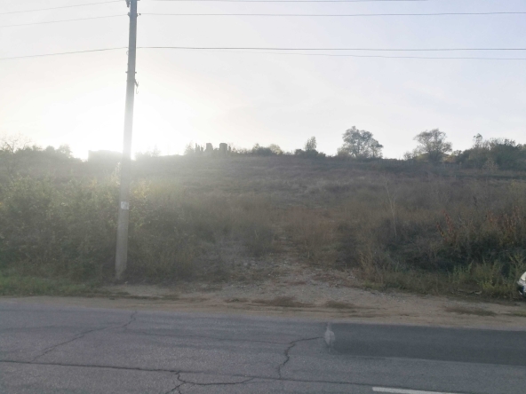 Парцел в с. Ковачевци, Област Перник - 5560 кв.м за 53 €/кв.м - Снимка #1