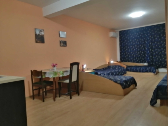 Дава се под наем Едностаен апартамент в Несебър - 50 кв.м за 388.62 € - Снимка #1