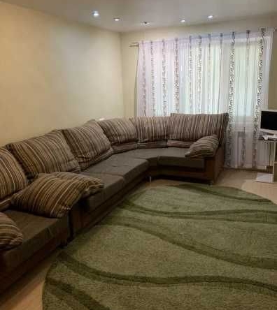 Дава се под наем Двустаен апартамент в Пловдив, Каменица 1 - 60 кв.м за 260.1 € - Снимка #1