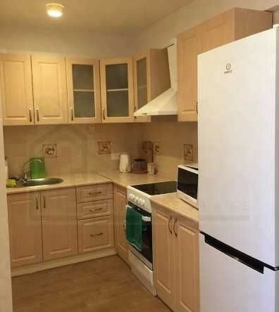 Дава се под наем Двустаен апартамент в Пловдив, Южен - 65 кв.м за 275.4 € - Снимка #1