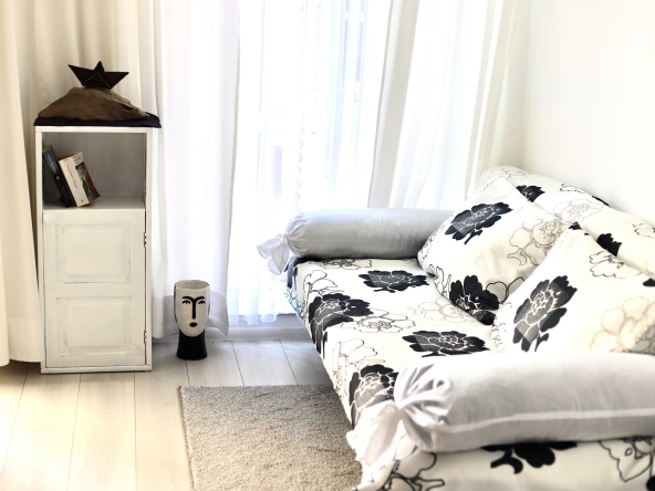 Дава се под наем Двустаен апартамент в Варна, Автогара - 47 кв.м за 402.9 € - Снимка #1