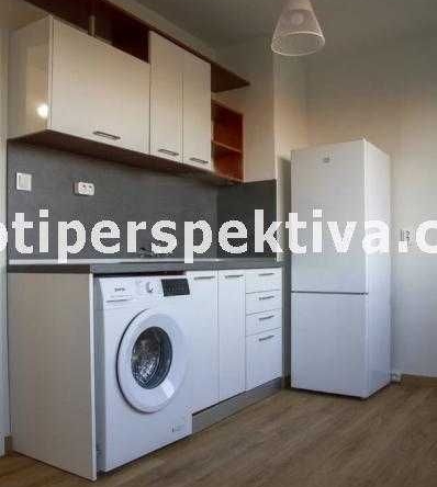 Тристаен апартамент в Пловдив, Кючук Париж - 64 кв.м за 1532 €/кв.м - Снимка #1