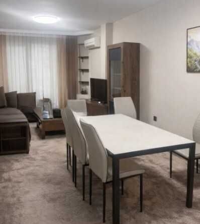 Двустаен апартамент в София, Център - 65 кв.м за 1766 €/кв.м - Снимка #1