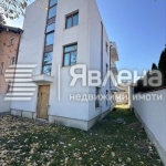 Промишлена сграда в София, Триъгълника - 558 кв.м за 1058 €/кв.м - Снимка #1