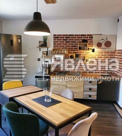 Тристаен апартамент в Варна, Възраждане 4 - 134 кв.м за 1575 €/кв.м - Снимка #1