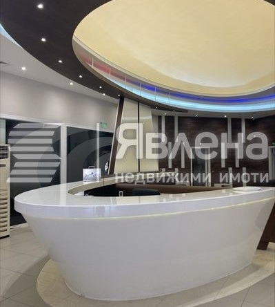 Дава се под наем Магазин в София, Манастирски ливади - 580 кв.м за 5800 € - Снимка #1