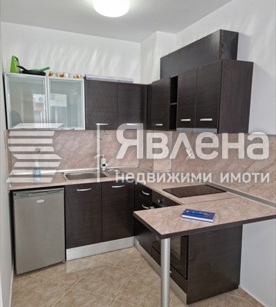 Дава се под наем Двустаен апартамент в Поморие - 56 кв.м за 360 € - Снимка #1