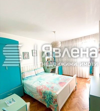Тристаен апартамент в Варна, Бриз - 77 кв.м за 2416 €/кв.м - Снимка #1