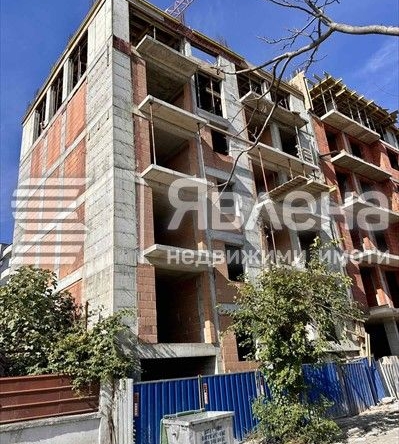 Двустаен апартамент в София, Център - 72 кв.м за 2278 €/кв.м - Снимка #1