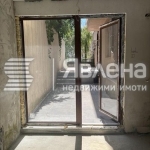 Заведение в Варна, Бриз - 486 кв.м за 556 €/кв.м - Снимка #1