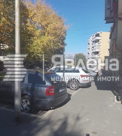 Дава се под наем Заведение в Бургас, Меден рудник - зона Б - 322 кв.м за 1082 € - Снимка #1