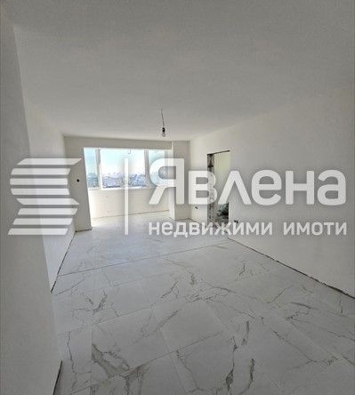 Тристаен апартамент в София, Дианабад - 95 кв.м за 2843 €/кв.м - Снимка #1