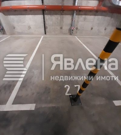 Дава се под наем Гараж / Паркомясто в Варна, Чаталджа - 10 кв.м за 150 € - Снимка #1