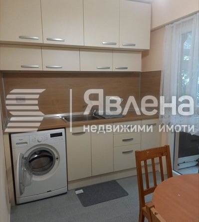 Дава се под наем Тристаен апартамент в Варна, Младост 2 - 62 кв.м за 409 € - Снимка #1
