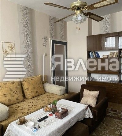 Двустаен апартамент в Ямбол, Аврен - 58 кв.м за 1323 €/кв.м - Снимка #1