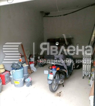 Гараж / Паркомясто в София, Хаджи Димитър - 17 кв.м за 1500 €/кв.м - Снимка #1